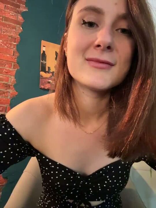 Dina_Tease cam recording
